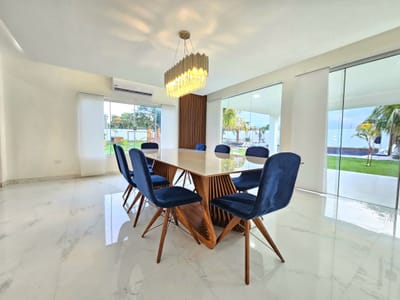Casa Quinta Amoblada En Venta 8 Dormitorios En Suite Carretera Porongo 