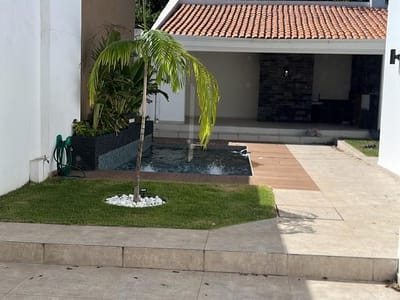 Vendo Casa Renovada A Nueva En Barrio Jara