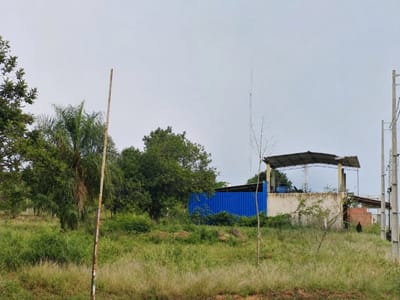 VENDO TERRENO EN BARRIO TARUMANDY LUQUE