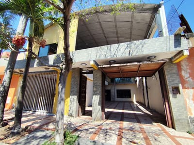 Casa En Venta Ideal Para Comerciante 