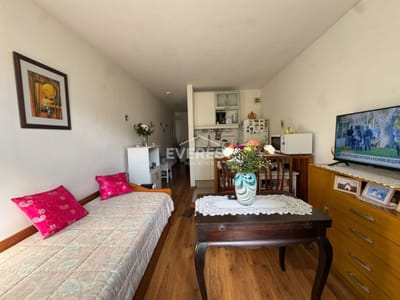 Venta con renta en Malvin Sur