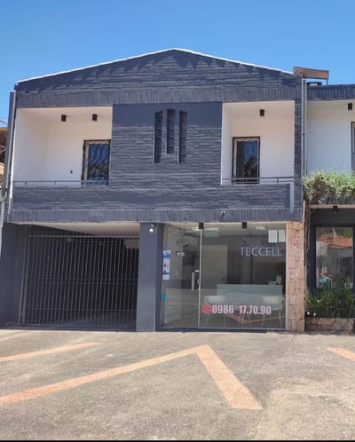 Alquiler de oficina sobre la calle Garay - Barrio Villa Morra