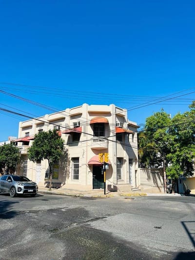 En Venta Amplia Propiedad en esquina del Centro de Asuncion