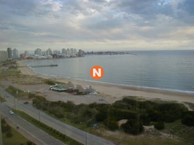 Apartamento en Venta y Alquiler, Mansa, Punta del Este, 3 Dormitorios.