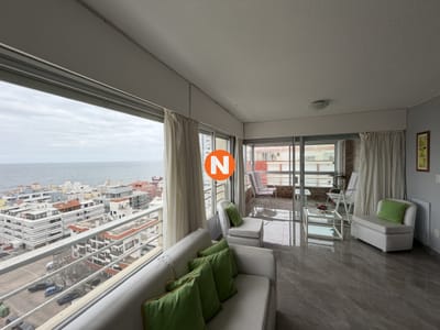 Apartamento en Venta, 2 dormitorios, Peninsula.