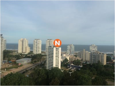 OCEAN DRIVE PUNTA DL ESTE VENTA DE APARTAMENTO DE 2 DORMITORIOS