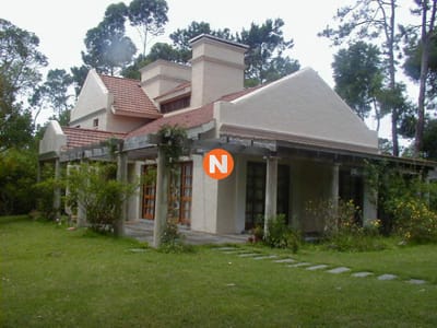 Casa en Alquiler, Rincón del Indio, Punta del Este, 4 Dormitorios.