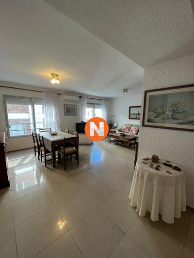 Apartamento en Venta, 3 dormitorios, Peninsula