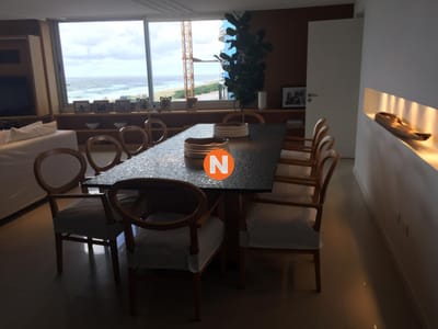 Amplio apartamento en la Brava en venta