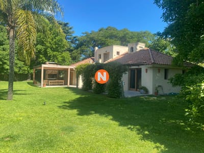 CASA EN JARDINES DE CORDOBA