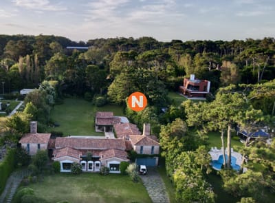 Venta de Casa 3 DORMITORIOS en RINCON DEL INDIO, PLAYA BRAVA PUNTA DEL ESTE.