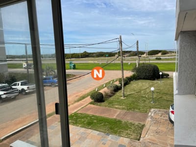 Apartamento alquiler temporada primera linea mansa