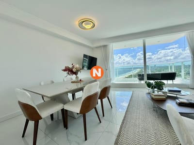 Apartamento en Alquiler, 2 dormitorios, en Exclusiva Torre Paramount