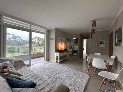 Vende apartamento en playa mansa de 1 dormitorio con parrillero, Punta del Este