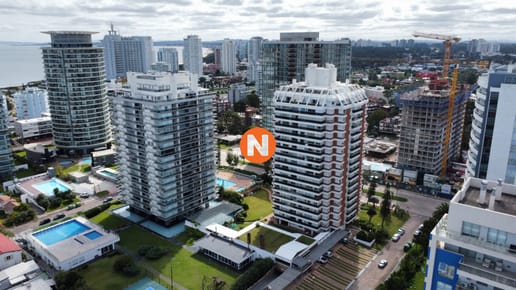 Penthouse en Venta con 4 dormitorios Playa Brava, Punta del Este