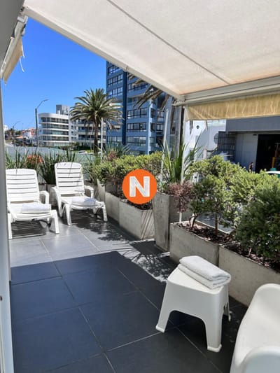 Apartmento en Venta en Península 2 dormitorios con terraza