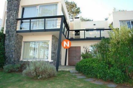 Casa en Montoya - La Barra