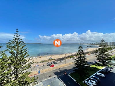 ALQUILER TEMPORARIO DE APARTAMENTO DE 3 DORMITORIOS EN SUITE FREMTE AL MAR EN EDIFICIO MALECON PUNTA DEL ESTE