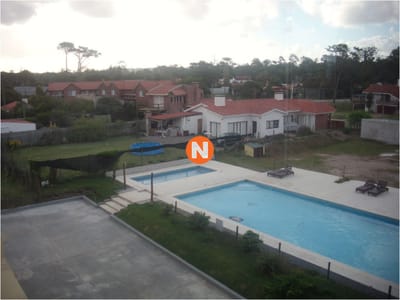 Apartamento en Venta y Alquiler, Pinares, Punta del Este, 1 Dormitorios.