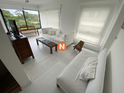 Apartamento en Venta y Alquiler, Brava, Punta del Este, 3 Dormitorios.