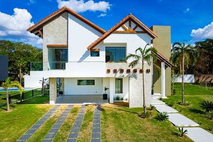 A estrenar Casa en Venta en el Urubo