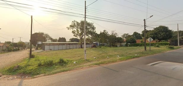 VENDO TERRENO EN ESQUINA EN SAN LORENZO
