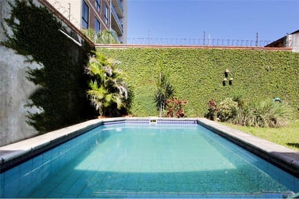 VENDO HERMOSA CASA EN BARRIO LAS LOMAS