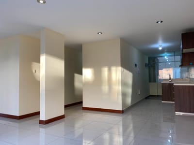 DEPARTAMENTO EN LA PLANICIE SACHACA
