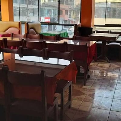 Se alquila de Local Comercial de 156m2 en San Juan de Miraflores