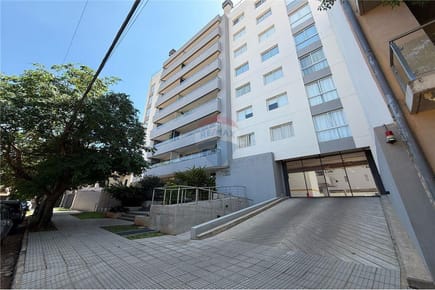 Departamento - Alquiler - Las Lomas (Carmelitas), Paraguay