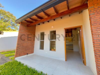 VENDO CHALET A ESTRENAR EN LUQUE