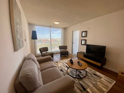 Alquiler de Apartamento 1 dormitorio sobre Av Italia al frente piso alto con vista al Parque Batlle.
