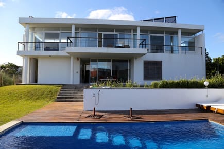 Venta de Casa en Punta Piedras a una del MAR, 3/4 dorm con Piscina Climatizada