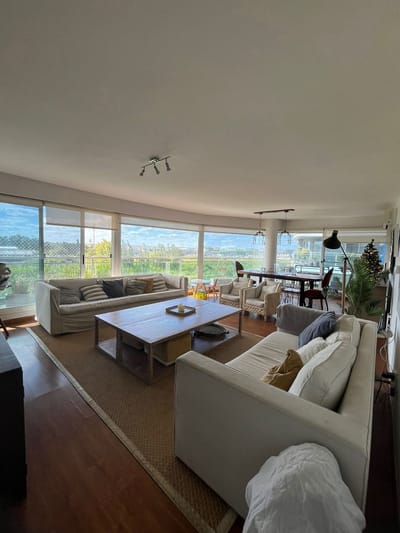 Venta Apartamento 2 dormitorios Carrasco Este sobre Av de las Americas
