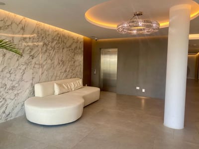Alquiler Apartamento Premium ubicado en Barrio Parque Jardín, a metros de San Nicolás y de Camino Carrasco