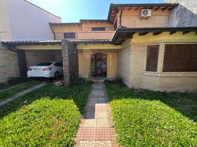 EN VENTA HERMOSA CASA, HERRERA, PRECIO ESPECIAL