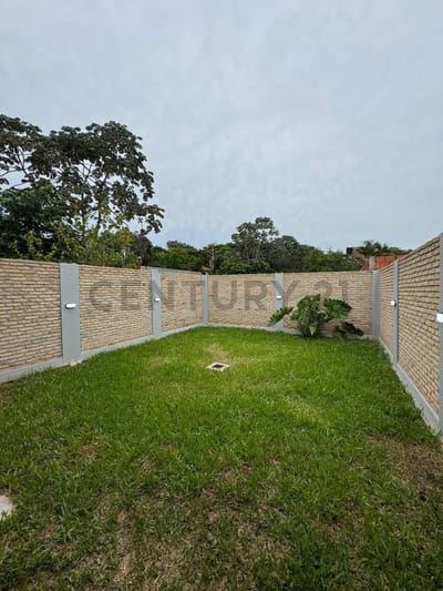 VENDO CASA TIPO CHALET EN LUQUE