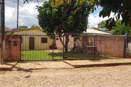 CASA EN VENTA - LUQUE