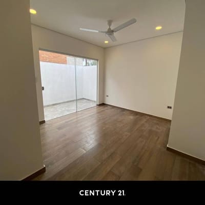 EN VENTA CASA A ESTRENAR EN LIMPIO