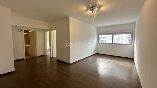 VENTA DE APARTAMENTO 3 DORMITORIOS CONTRAFRENTE EN POCITOS CON RENTA