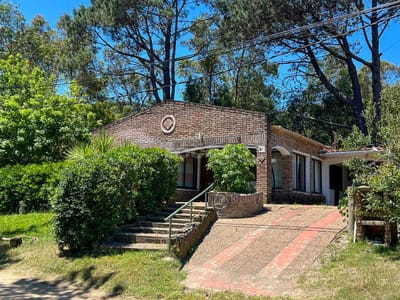 Venta - Casa en Punta Colorada a 50 metros de la Playa MALDONADO