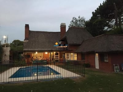 Alquiler Temporada Alta 2022/23! Casa Con Piscina En Playa Brava,punta Del Este!!