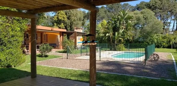 Alquiler Temporada Alta 2022/23! Casa Con Cancha De Padel Y Piscina En El Corazón De Lugano,punta Del Este!!
