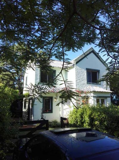 Casa en alquiler de 4 dormitorios c/ cochera en La Barra