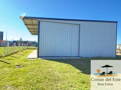 Galpón en venta de 300m2 ubicado en La Sonrisa