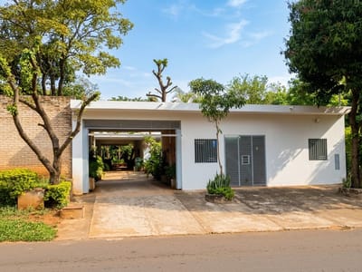 ???? Casa con salón comercial y amplio terreno en Itá – Hugua Ñaro