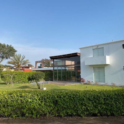 Alquilo Asia, bella y amplia casa en Haras Rancho Sur, piscina y yacuzzi