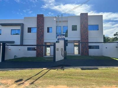 VENDO EN LUQUE - DUPLEX A ESTRENAR a 10 MINUTOS DE RAKIURA 