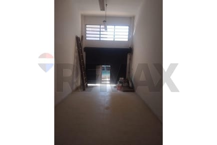 EN VENTA Oferta local comercial zona UAA