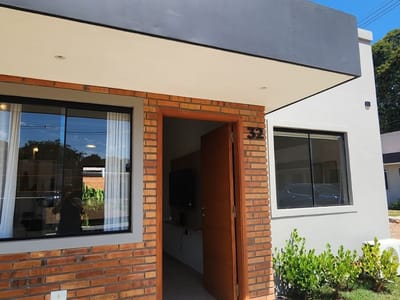 ALQUILO CASA EN VITALIA SAN LORENZO